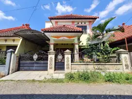 Rumah Murah 2 Lantai di Area Perumahan Candi Panggung Suhat Luas 105