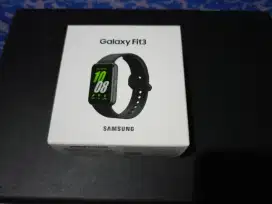 Samsung galaxy fit 3 Black BNIB