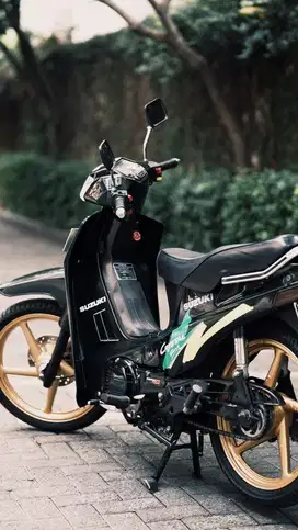 Suzuki Crsytal tune 1994 mulus restorasi