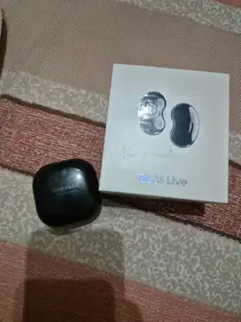 Samsung galaxy buds live like new malang