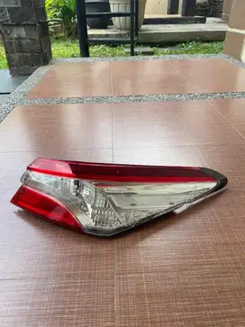 Stop Lamp Kanan Original Toyota New Camry