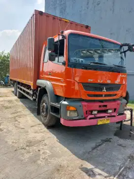 Fuso FJ  tronton 10 ban Full orisinil siap pakai