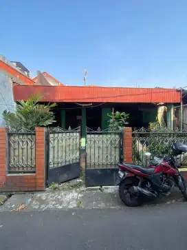 DIJUAL MURAH RUMAH HITUNG TANAH TEBET BARAT JAKARTA SELATAN