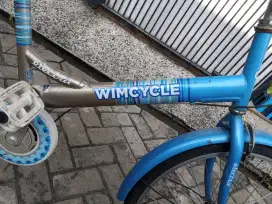 Sepeda minion  asli WIM CYCLE 24in