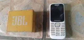 Slhkn plh slh 1 dr music box JBL atau hp GSM kond hdp hrg murah sj