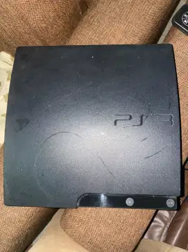 PS3 Slim HDD 160 GB (no stik)