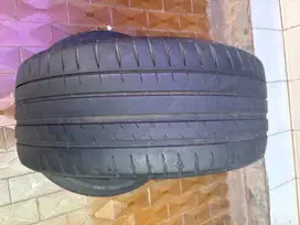 Ban Michelin Pilot Sport 4 235 45 r18 1pcs