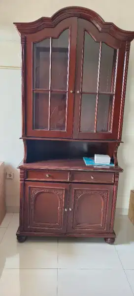 Rak buku kayu jati