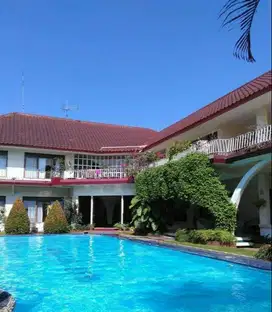 Dijual Hotel Gadog, Bonus 2 Bangunan - Puncak, Bogor