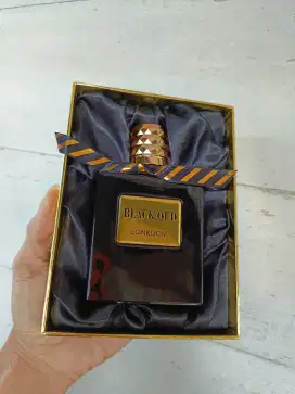 Parfum Pria Varian Black Oud Lonkoom Yang Lagi Viral