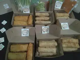 Siap COD & Free Ongkir Lumpia Rebung , Risol Mayo dan Sosis solo