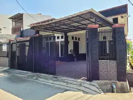 RUMAH DI GRAND MUTIIARA CIBUBUR
