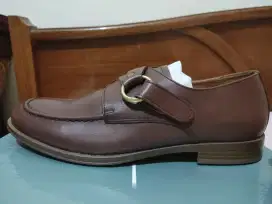 Sepatu Bosway kulit no 40 original baru dus