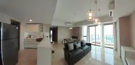 DISEWAKAN APARTEMEN HOLLAND VILLAGE TOWER 2 LANTAI 36 FURNISH