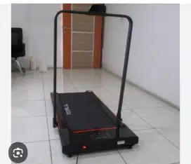 Alat olahraga Treadmill elektrik termurah TF 222