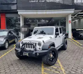 Jeep Wrangler Renegade 3.0 At bensin Tahun 2015