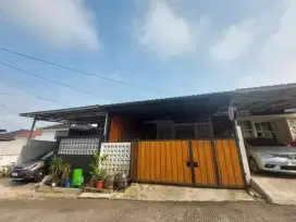 Dijual rumah 700 nego