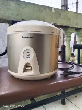 RICE COOKER merek PANASONIC Magic com magicom alat masak nasi