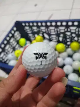 Bola golf bekas