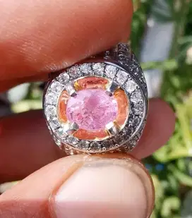 Natural pink sapphire ceylon