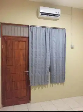 Kost exlusive dan lokasi strategis dekat halte busWay petukangan