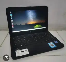 Net book Hp stream 11 SSD 30gb 500.000 aja