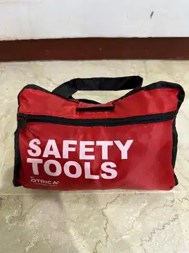 Safety tools Honda (tire inflator + kotak p3k + jas hujan)