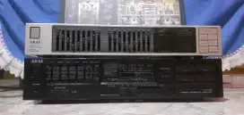 Ampli EQULUZER AKAI