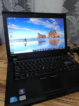 Lenovo Core i5 Speed 2,67 GHz Ram 4 HD 320 GB Normal Istimewa