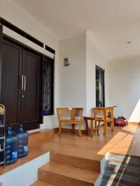 Dijual rumah siap huni lokasi strategis di cibinong bogor