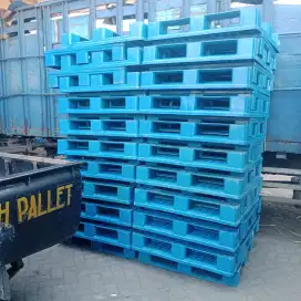 Pallet plastik baru palet plastik bekas