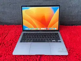 MACBOOK AIR 2020, Intel i3, SSD 256 Gb, RAM 8 Gb