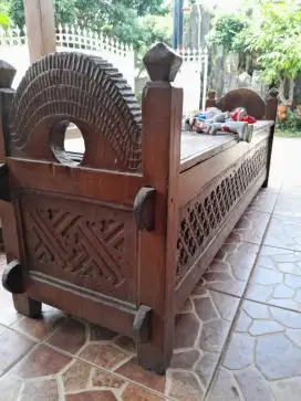 Jodang kuno istimewa