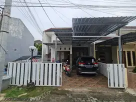 Rumah Disewakan beserta Isinya