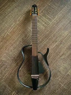 Yamaha SLG110N Gitar Elektrik Nylon