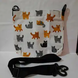Tas Selempang Kucing Lucu