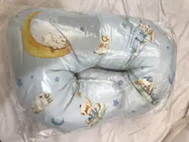 Bantal Menyusui