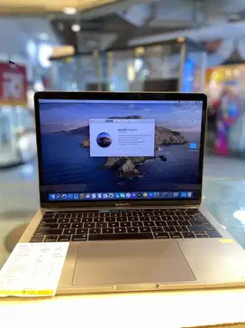 MACBOOK PRO 2017 13”inch