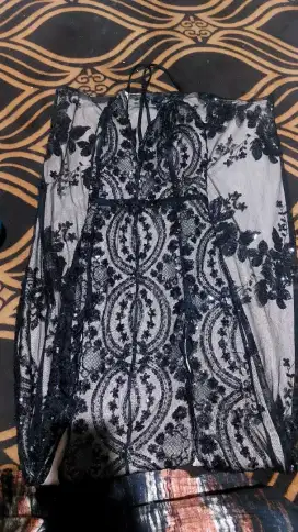 Gau.  pesta mewah /longdres