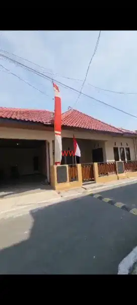 Jual rumah baru lokasi banyuanyar solo luas 227mtr harga 1,3Myd nego