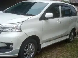 Daihatsu Xenia R Deluxe A/T krd dp 6jt