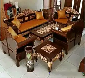 Berbagi macam mebel Jepara asli