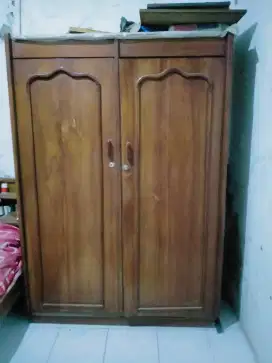 Lemari pakaian 2 pintu kayu jati