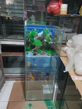 Aquarium 40x40x50 baru