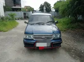 Di jual kijang kapsul 2001