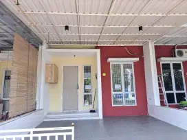 Rumah Dijual Lokasi Strategis di Grand Batavia, Pasar Kemis