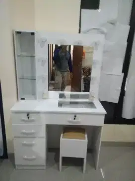 Ready Stock Meja Rias Vanity Mirror. Free Ongkir Jabodetabek Bisa COD