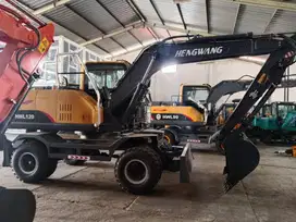 Excavator 12 Ton, HWL 120