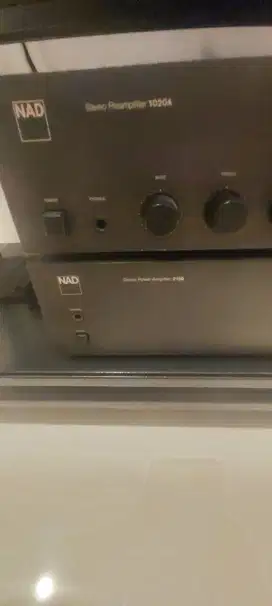 Amplifier NAD Stereo