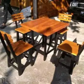 Meja kursi makan/satu set meja kursi